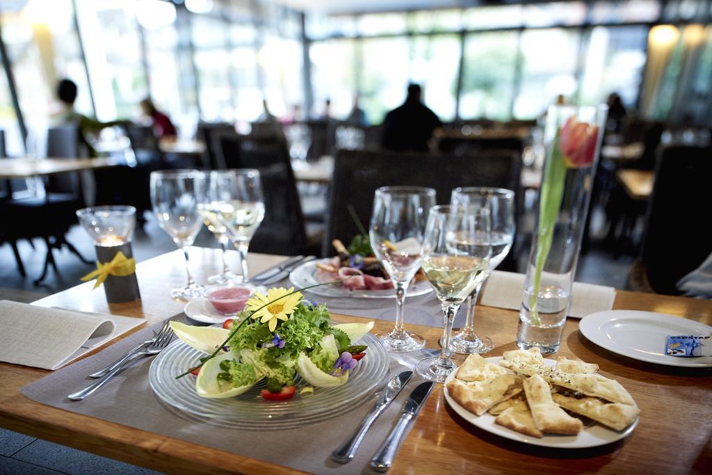 Hotel Restaurant Rathaus Thun Room photo